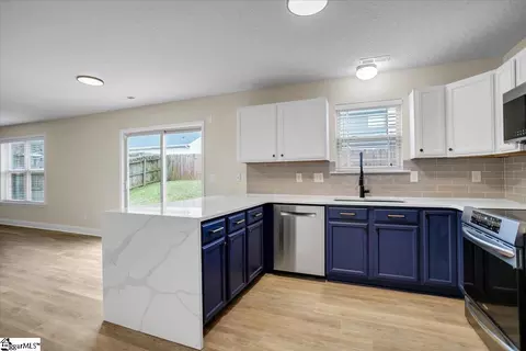 Kitchen - 55 Nautical Dr, Greer, SC 29650 photo 1 of 3