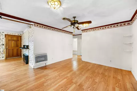 Living - 3 Durham Dr, Williamston, SC 29697 photo 6 of 6