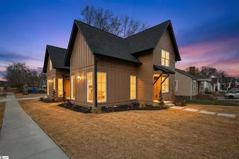 108 Old Augusta Rd, Greenville, SC 29605