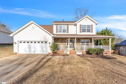 123 Skilton Dr, Travelers Rest, SC 29690
