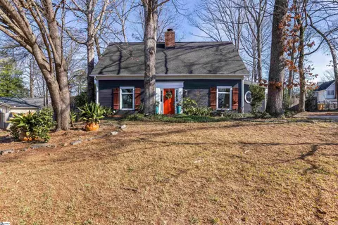 404 Gray Fox Sq, Taylors, SC 29687