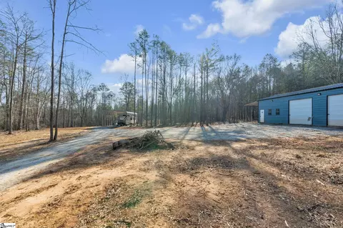 1015 Slab Bridge Rd, Liberty, SC 29657