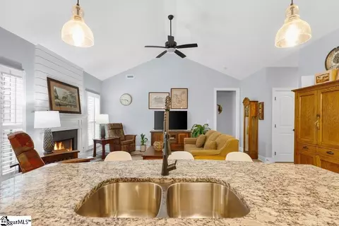 66 Dendy St, Pelzer, SC 29669 photo 13