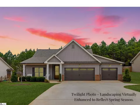 66 Dendy St, Pelzer, SC 29669
