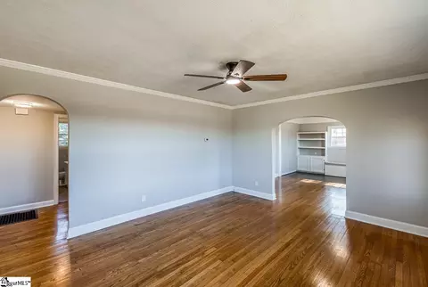 Living - 2502 Whitehall Ave, Anderson, SC 29621 photo 7 of 9