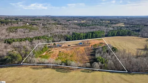 1520 Spencer Creek Rd, Campobello, SC 29322