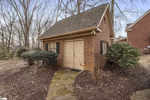 Exterior - 205 Doonbeg Ct, Simpsonville, SC 29681 photo 5 of 6