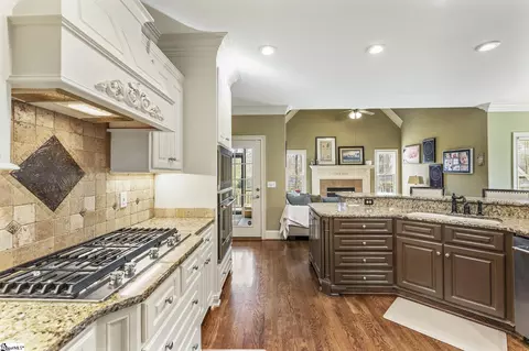 Kitchen - 205 Doonbeg Ct, Simpsonville, SC 29681 photo 2 of 6