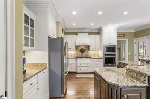 Kitchen - 205 Doonbeg Ct, Simpsonville, SC 29681 photo 4 of 6