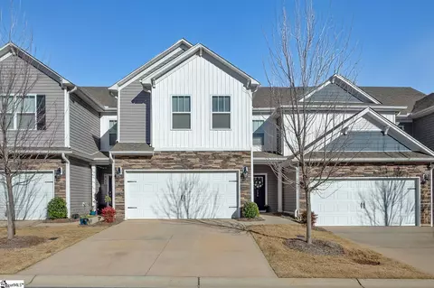 535 Yellow Fox Rd, Greer, SC 29650