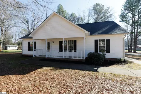 110 Scotch Pine Dr, York, SC 29745