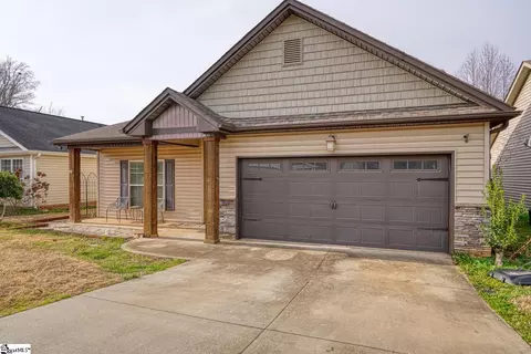 9 Cedar Brook Ct, Greenville, SC 29611