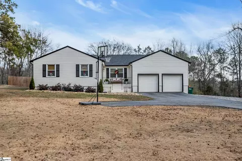 123 Graystone Dr, Moore, SC 29369 photo 3