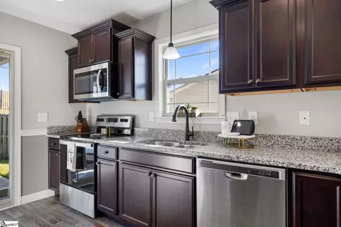 505 Thomas Edwards Ln, Greer, SC 29651 photo 18