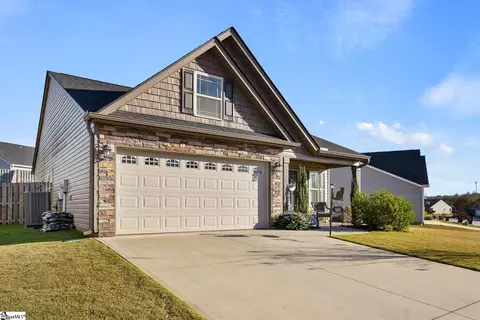 505 Thomas Edwards Ln, Greer, SC 29651 photo 3