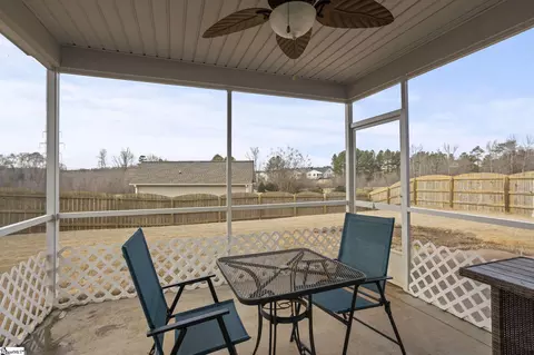 Exterior - 540 Thomas Edwards Ln, Greer, SC 29651 photo 4 of 10