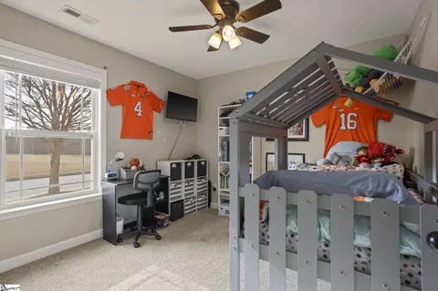 Bedroom - 540 Thomas Edwards Ln, Greer, SC 29651 photo 3 of 5
