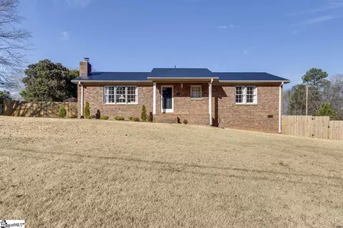 103 Brady Rd, Moore, SC 29369