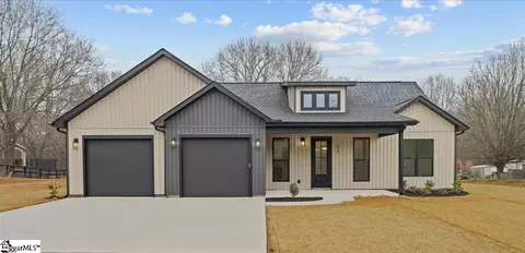 3910 357 Hwy, Inman, SC 29349