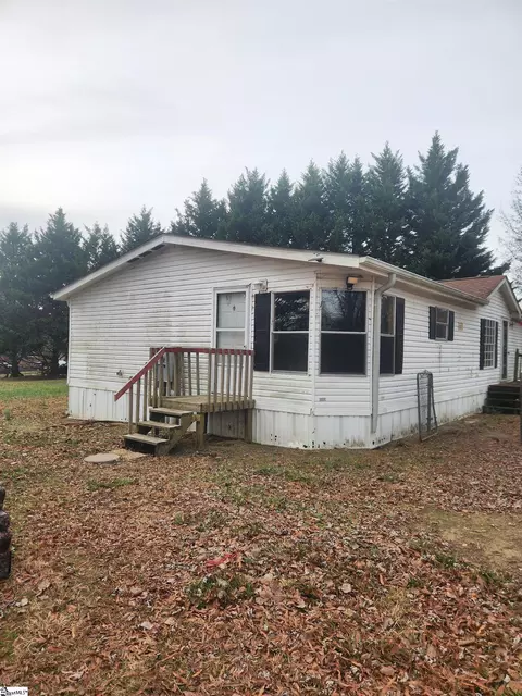 263 Babb Rd, Campobello, SC 29322 photo 3