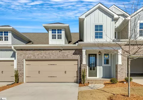 73 Hensley Rd, Greenville, SC 29607