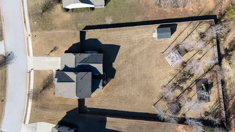 523 Turning Leaf Ln, Greer, SC 29651 photo 4