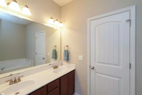 523 Turning Leaf Ln, Greer, SC 29651 photo 24