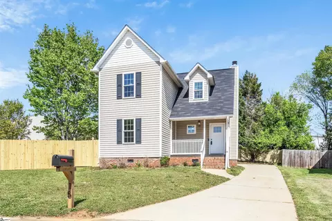 15 Haley Ct, Greenville, SC 29607