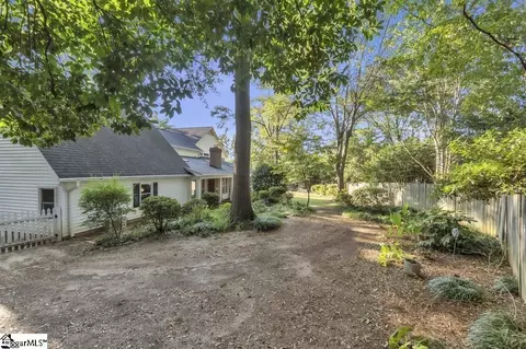 Exterior - 109 Comstock Ct, Greer, SC 29650 photo 6 of 6
