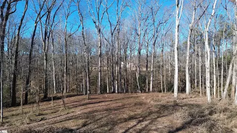 1070 Bates Crossing Rd, Travelers Rest, SC 29690