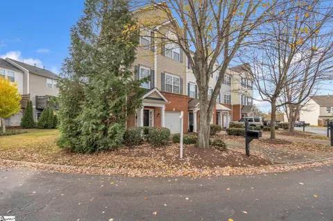 15 Annacey Pl, Greenville, SC 29607