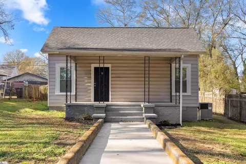 3 Wallace St # A, Greenville, SC 29605