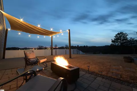 Exterior - 525 Sapling Gap Rd, Greer, SC 29651 photo 3 of 11