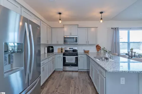 Kitchen - 525 Sapling Gap Rd, Greer, SC 29651 photo 1 of 1