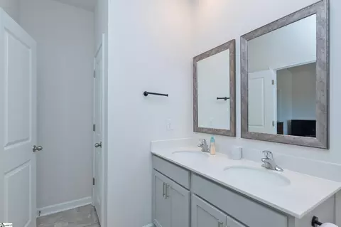 Entry Way - 525 Sapling Gap Rd, Greer, SC 29651 photo 7 of 7