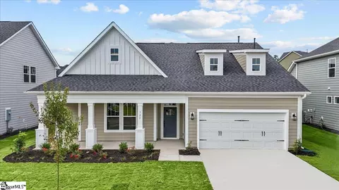 125 Wells Crossing Ln, Seneca, SC 29678