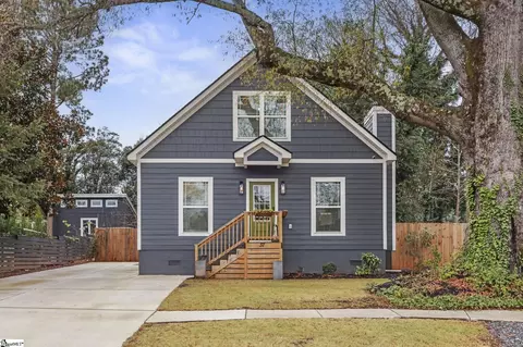 37 Jones St, Greenville, SC 29611