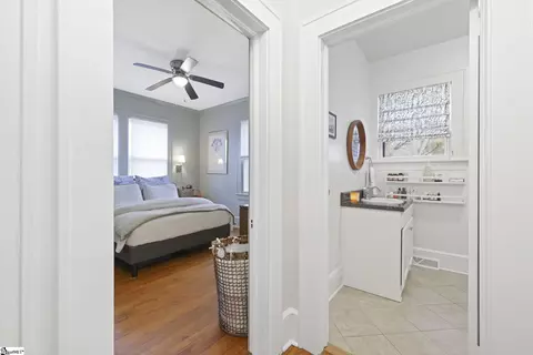 513 NE Main St, Easley, SC 29640 photo 16