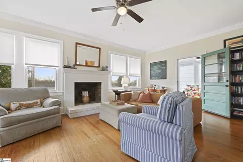 513 NE Main St, Easley, SC 29640 photo 3