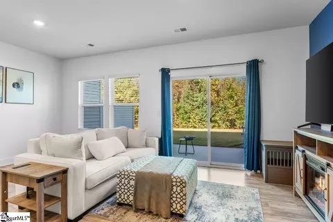 605 Purteview Pl, Greer, SC 29650 photo 7