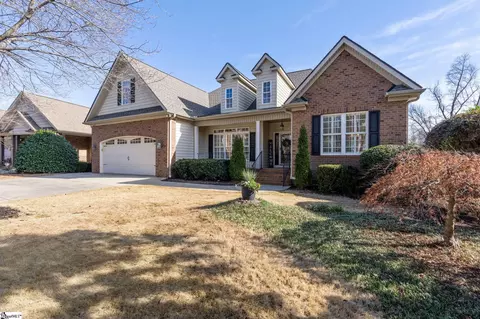 409 Kilgore Farms Cir, Simpsonville, SC 29681