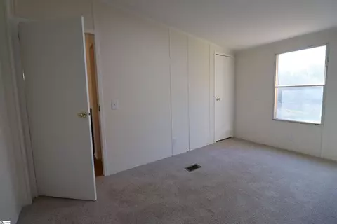 529 Chastain Rd, Central, SC 29630 photo 18