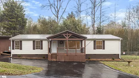 24 Layton Dr, Greenville, SC 29617
