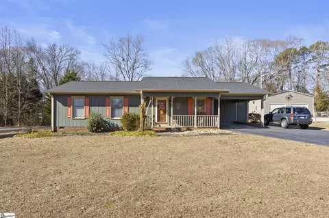 116 Goldenrod Ln, Moore, SC 29369