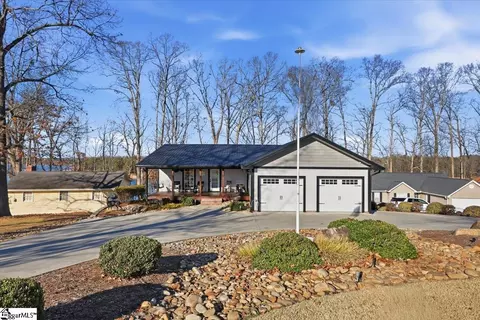 227 Forest Cove Rd, Anderson, SC 29626