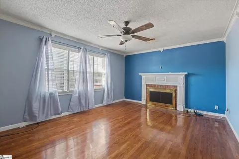 Living - 19 Spring St, Williamston, SC 29697 photo 1 of 2