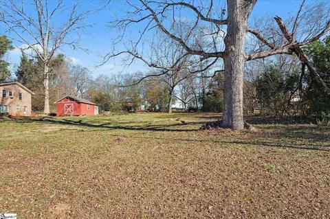 Exterior - 19 Spring St, Williamston, SC 29697 photo 9 of 10