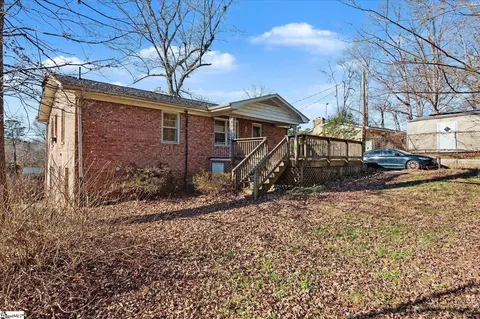 Exterior - 19 Spring St, Williamston, SC 29697 photo 7 of 10
