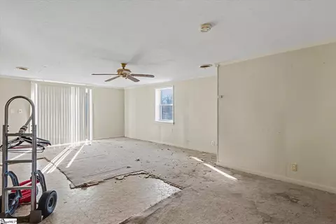 Living - 19 Spring St, Williamston, SC 29697 photo 2 of 2