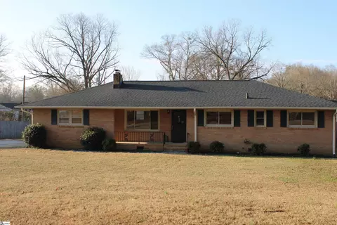 620 Fairmont Rd, Anderson, SC 29621